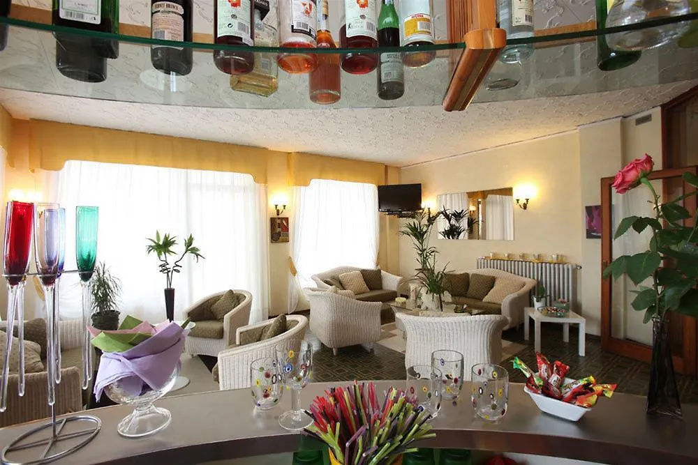 Hotel My Fair Τζεσόλο Λίντο