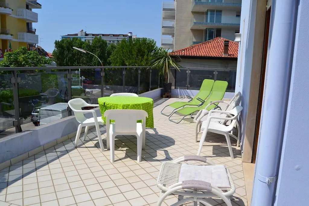 Hotel My Fair Τζεσόλο Λίντο 3*,