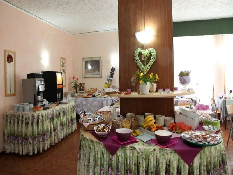 Hotel My Fair Lido di Jesolo 3*,